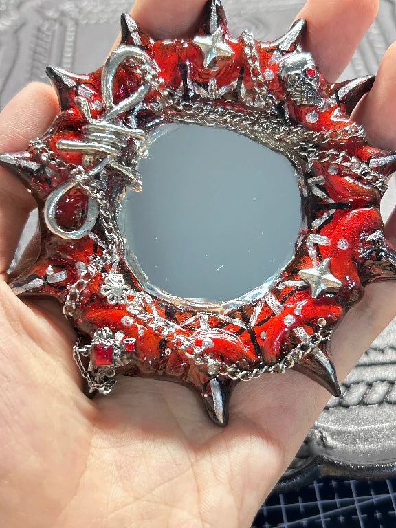 Zoaleo Shop Gothic Pocket Mirror Red Black