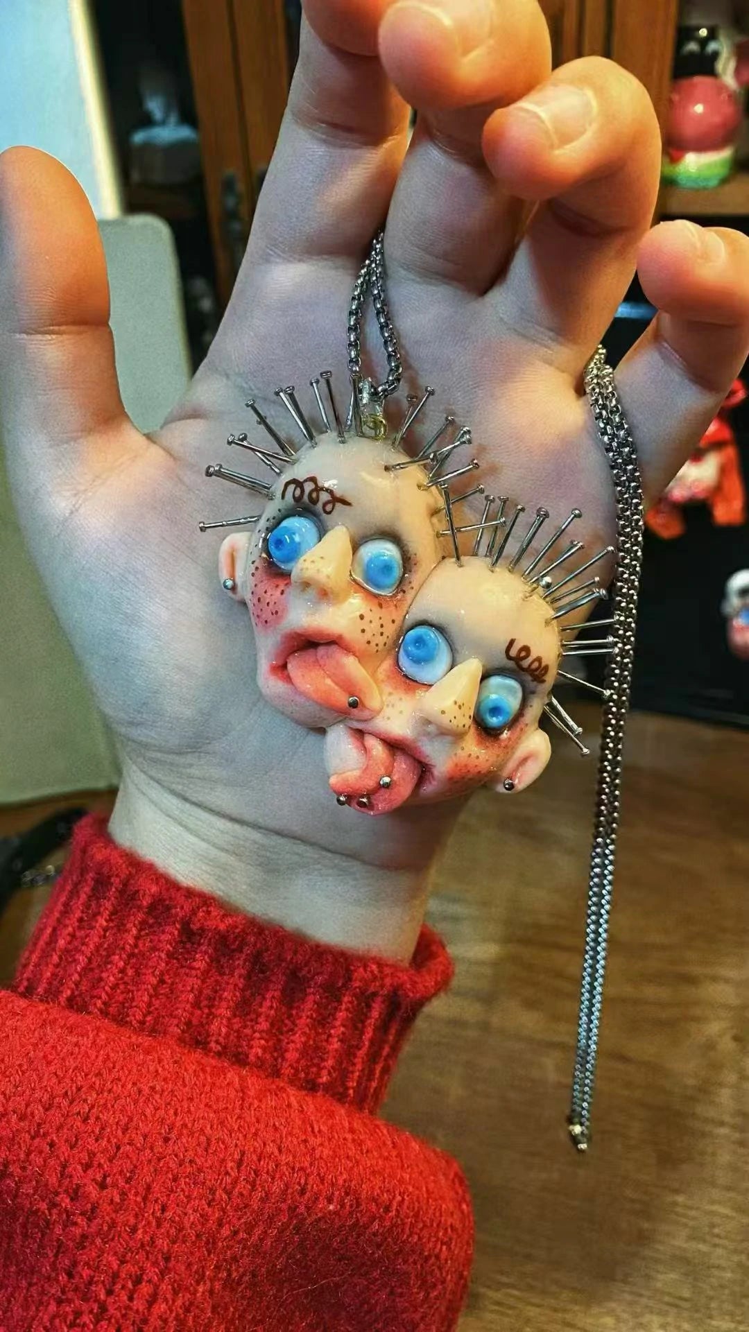 Kebarro Double Head Crazy Nail Blue Eyes Clay Necklace