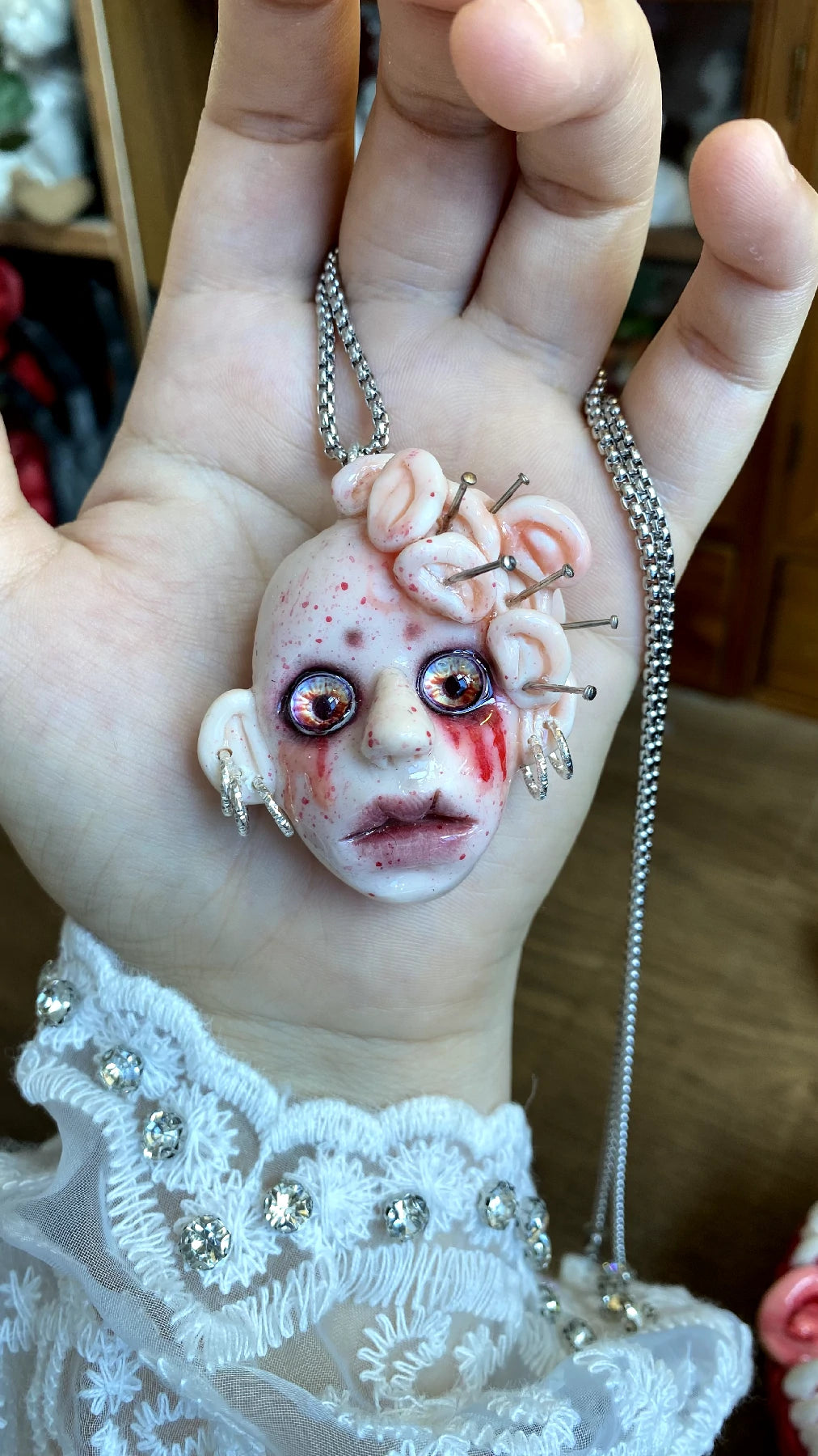 Kebarro Vivid Eyes Pierced Ear Doll Clay Necklace