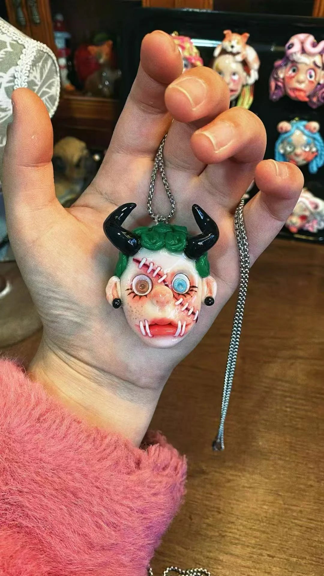 Kebarro Green Hair Horned Bicolor Eyes Weird Guardian Clay Necklace