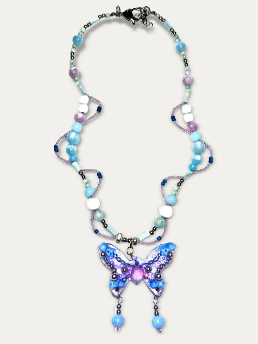 Zoaleo Shop Beaded Butterfly Pendant Necklace